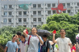 舌尖上的多巴胺｜粽香童趣暖校园，三维赋能助高考
